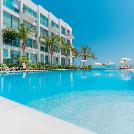 Diana - Coralli Beachfront Apartment Протарас Экстерьер фото