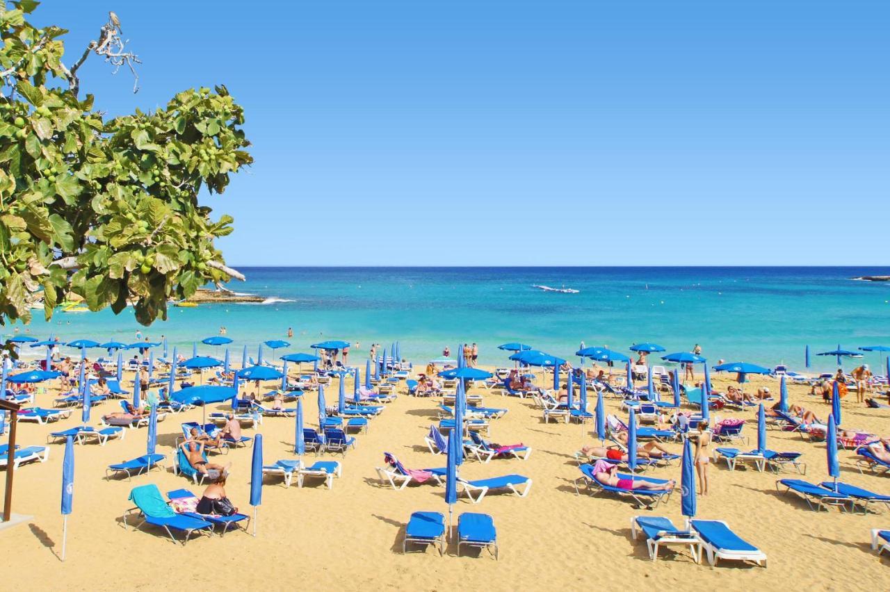 Diana - Coralli Beachfront Apartment Протарас Экстерьер фото